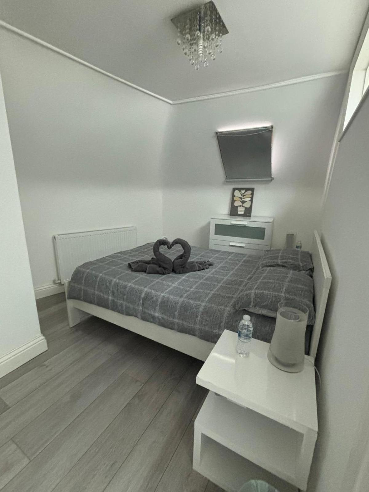 Eejs Modern London 3 Bed Flat Near Crystal Palace Stadium - Great Transport Links Norwood Екстер'єр фото