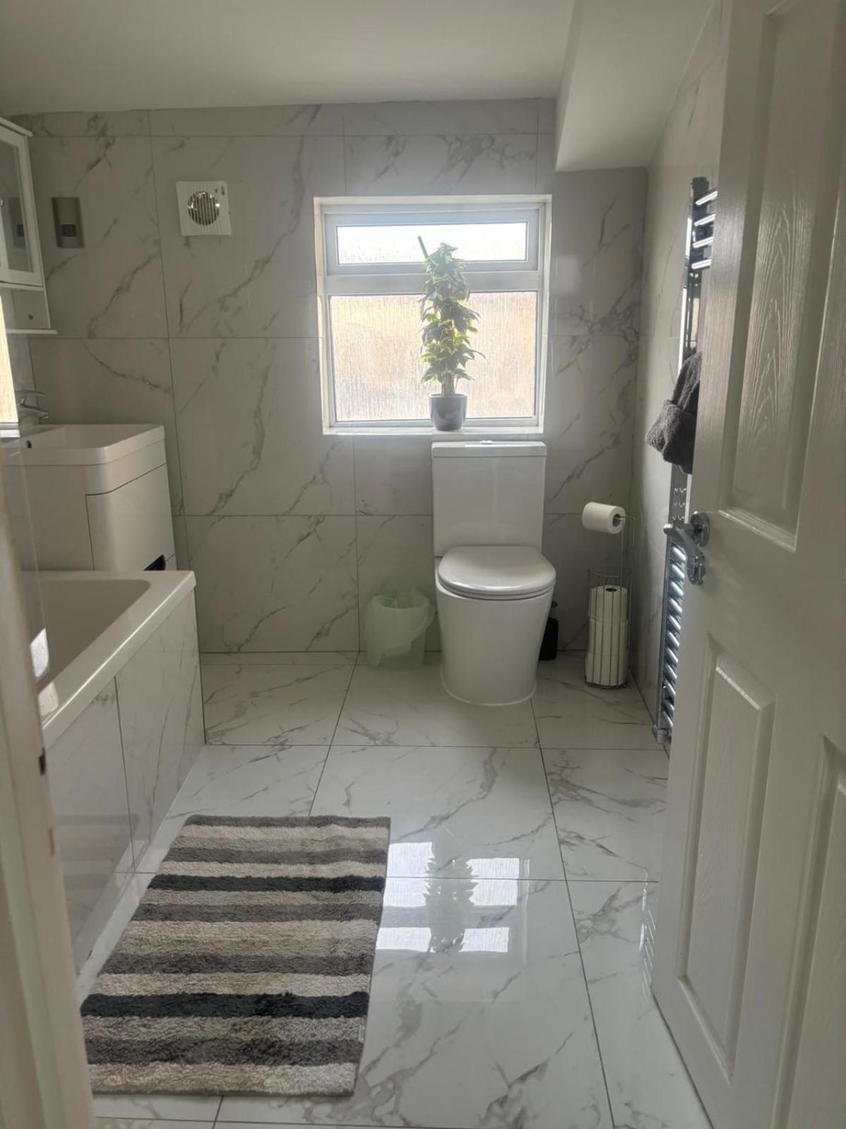Eejs Modern London 3 Bed Flat Near Crystal Palace Stadium - Great Transport Links Norwood Екстер'єр фото